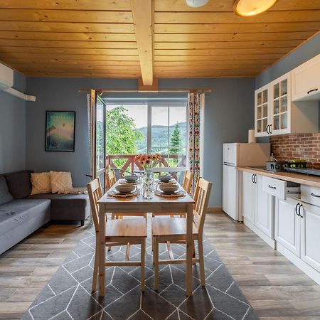 Apartamenty Jodlowa Chata Z Widokiem Na Gory - Dream Apart Szczyrk Esterno foto